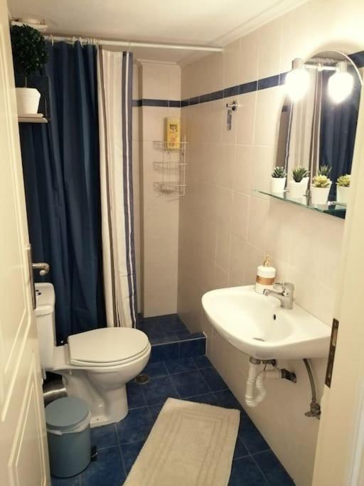 Central Spacious Apartment 70Sqm Tripoli Exteriör bild